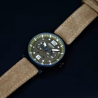 جولیوس JAH-115B